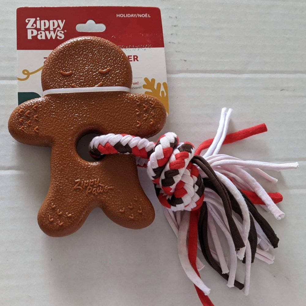 Zippy Paws Zippytuff Teether Gingerbread Man with Rope Teething Toy